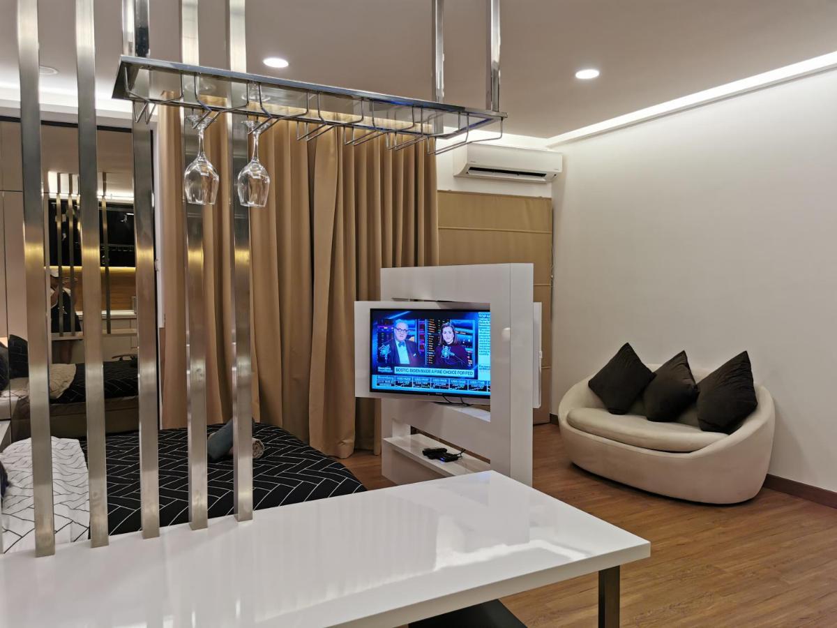 Apple 5 @ Menara Simfoni/Symphony Tower Free Wifi/Parking/Tv Box/Nexflix Lejlighed Cheras Eksteriør billede